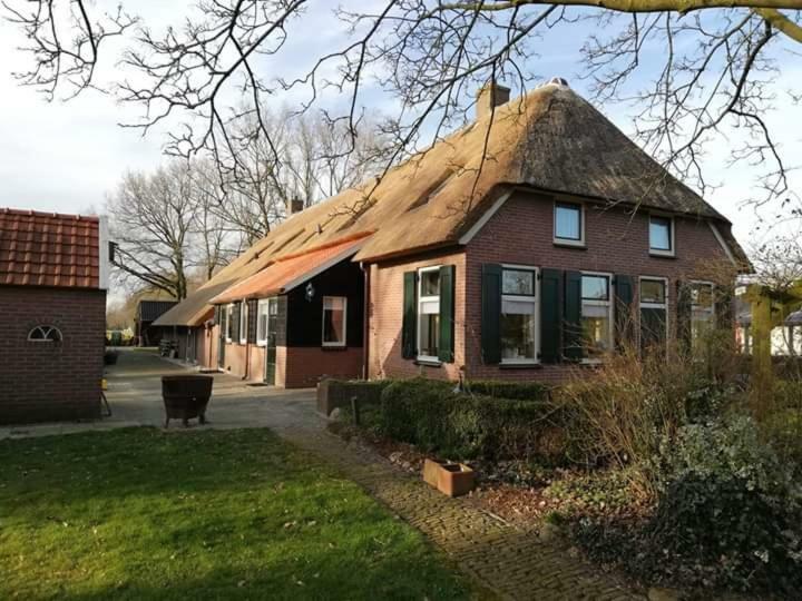 B&B An De Kraloerweg Ruinen Exteriör bild